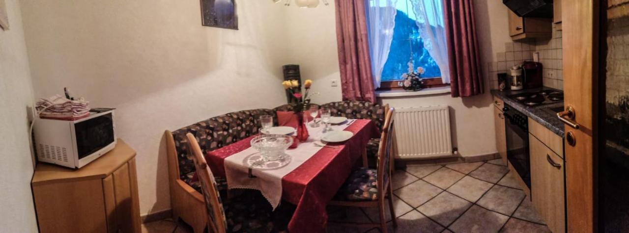Schultes Evelyn Apartment Jerzens Bagian luar foto